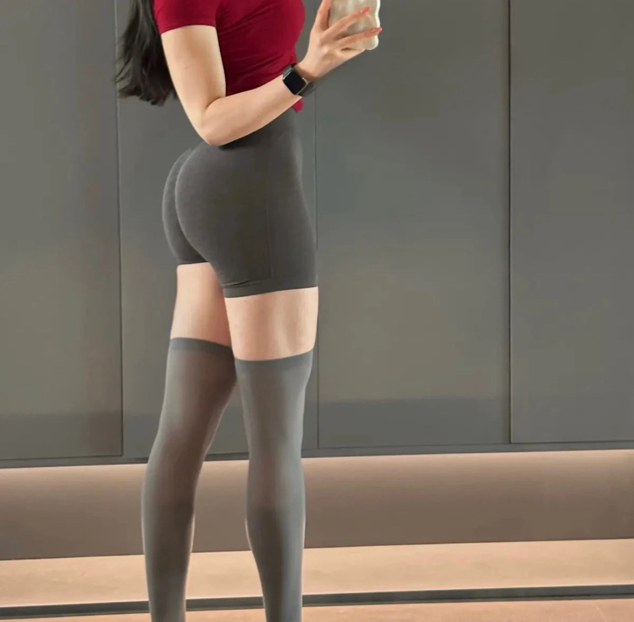 Seamless Jacquard Yoga Pants with Super Soft Touch Tight Body Hip Lifting Three Part Pants,Fitness Shorts for Women